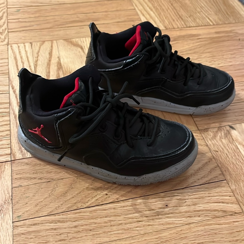 Jordan sneakers 11.5c